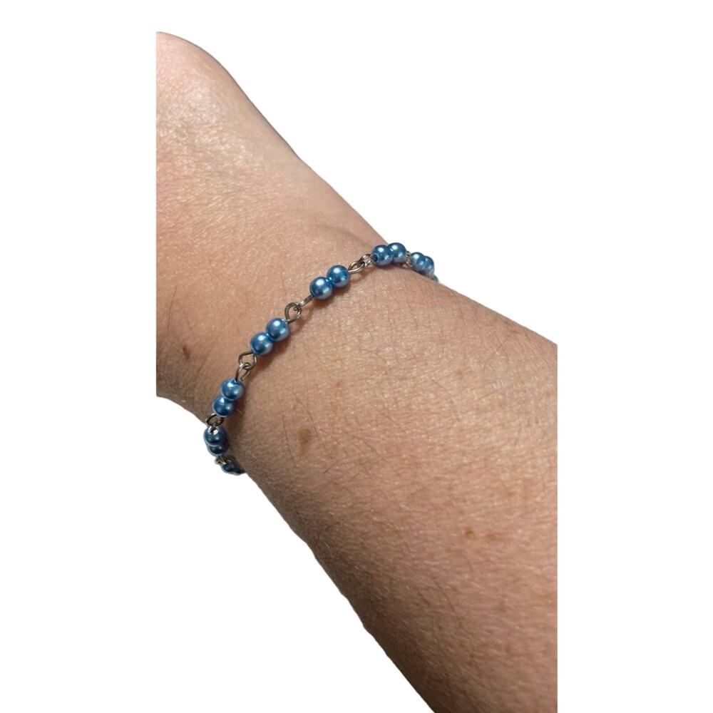 Handmade blue bead chain bracelet silver tone